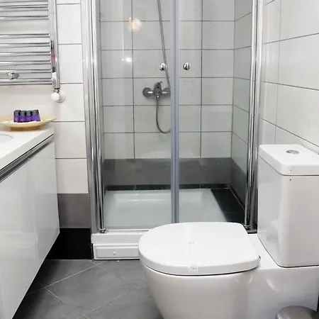 Ecorental House